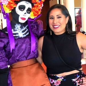 Meet your Posher, Alejandra